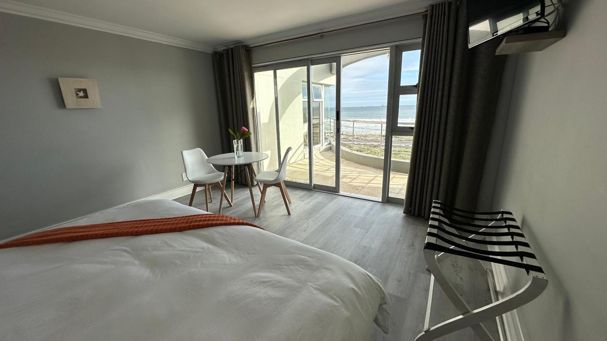 Oceansnest Guest House Bloubergstrand Exterior foto